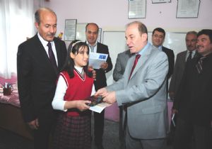 188 bin öğrenci karne coşkusu yaşadı